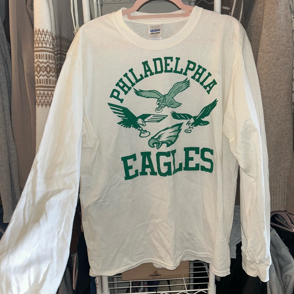 Gildan White Long Sleeve Tee with Green Philadelphia Eagles Graphics